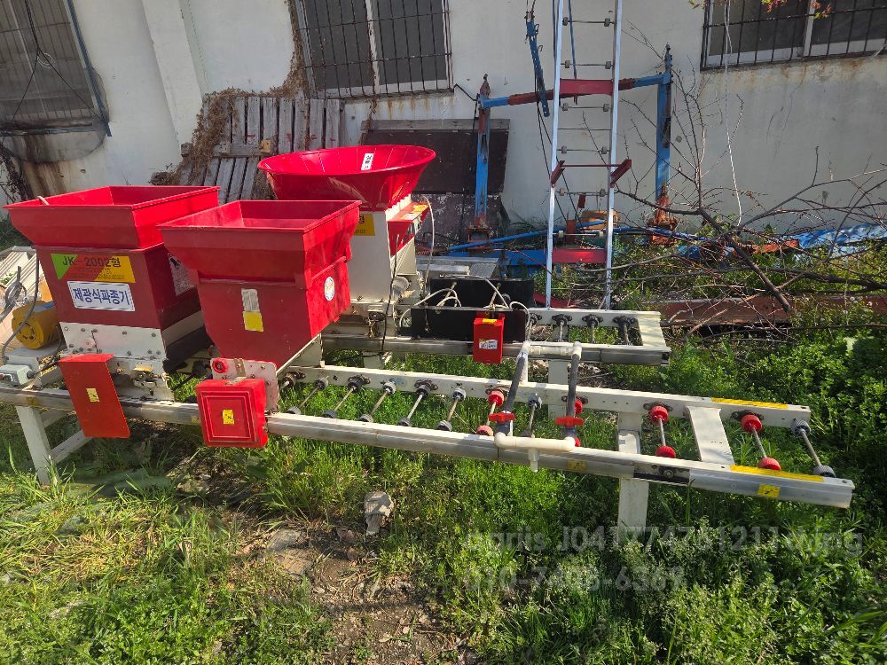 제광산업 전자동육묘파종기 JK-2002 뒤우측면