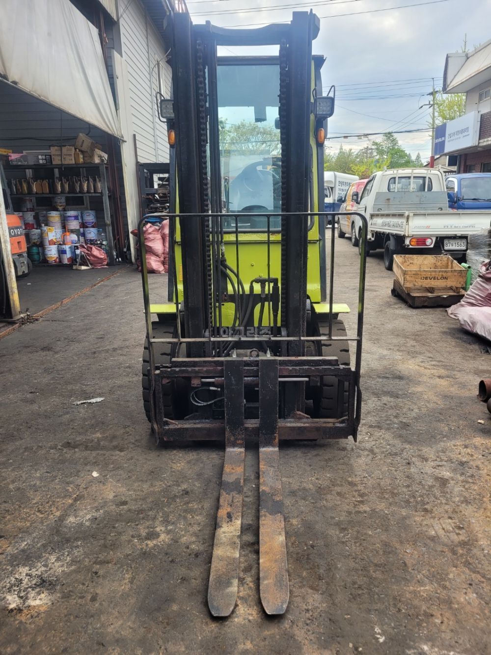 Clark Forklift EPX25 (2.5톤) 뒤우측면