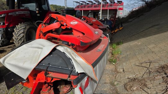  Mower Conditioner Fc3525df  앞좌측면