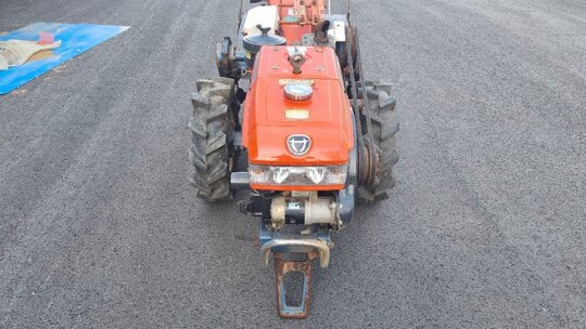 대동 경운기 ND130E (10마력) 앞좌측면