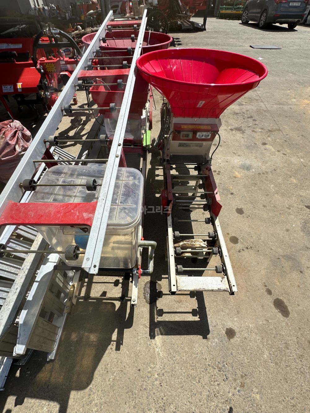 제광 광풍 육묘용 파종기 JK-2500 뒤우측면