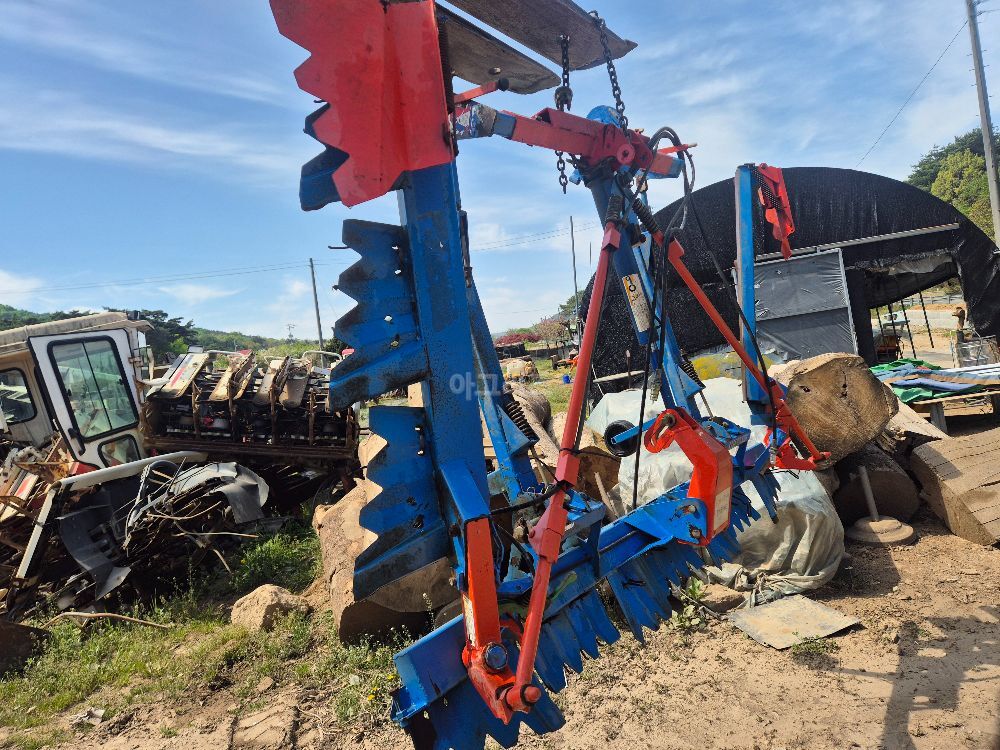 Daeho 오리발Harrow KR5100  뒤우측면