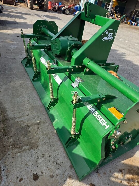 웅진245로타리 로타리 웅진245 (경폭245cm) 앞좌측면