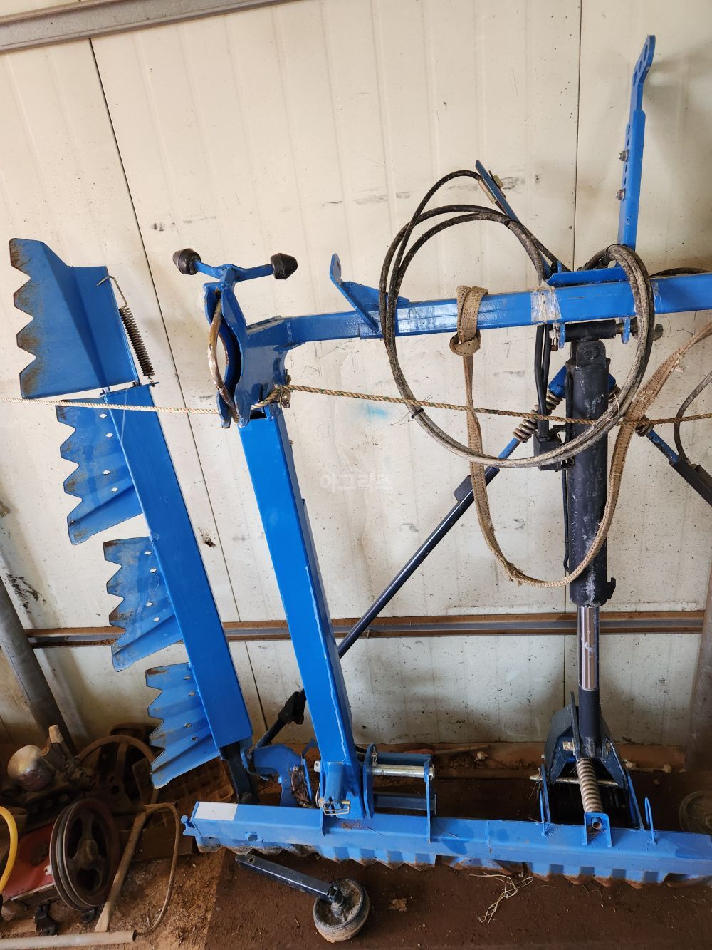 Daedong KD510 KD510  뒤우측면