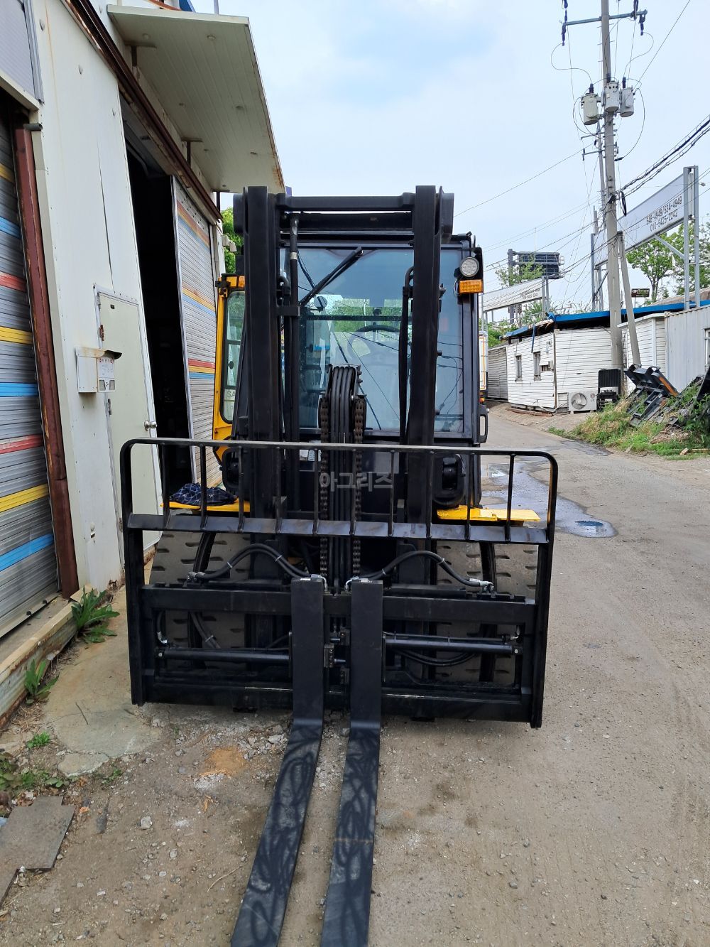 Hyundai Forklift 35D-9F (3.5톤) 뒤우측면