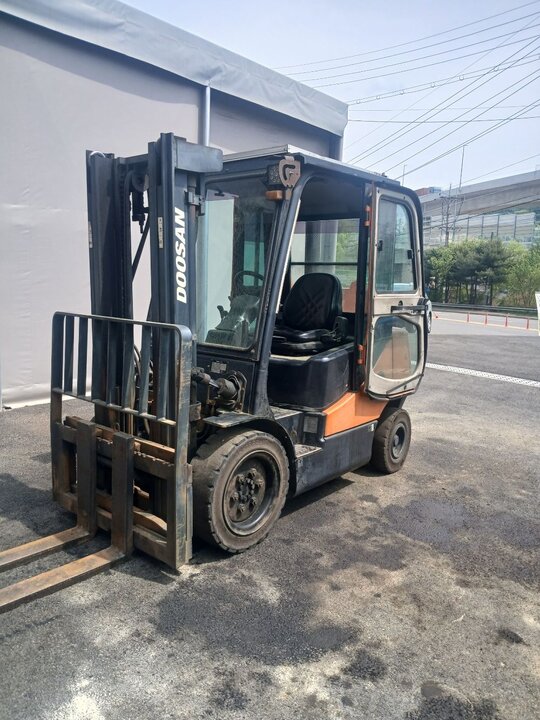 Doosan Forklift D33-5 (3.3톤)