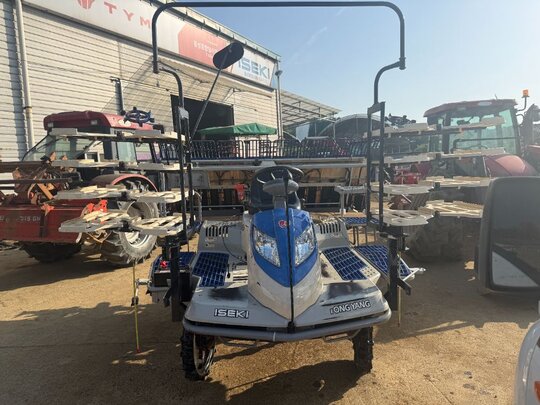  Rice transplanter NP80 (8Rows) 앞좌측면