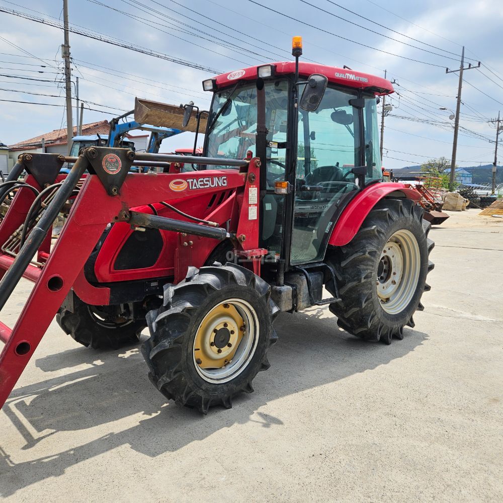 TYM 트랙터 T653 (65마력) 뒤우측면