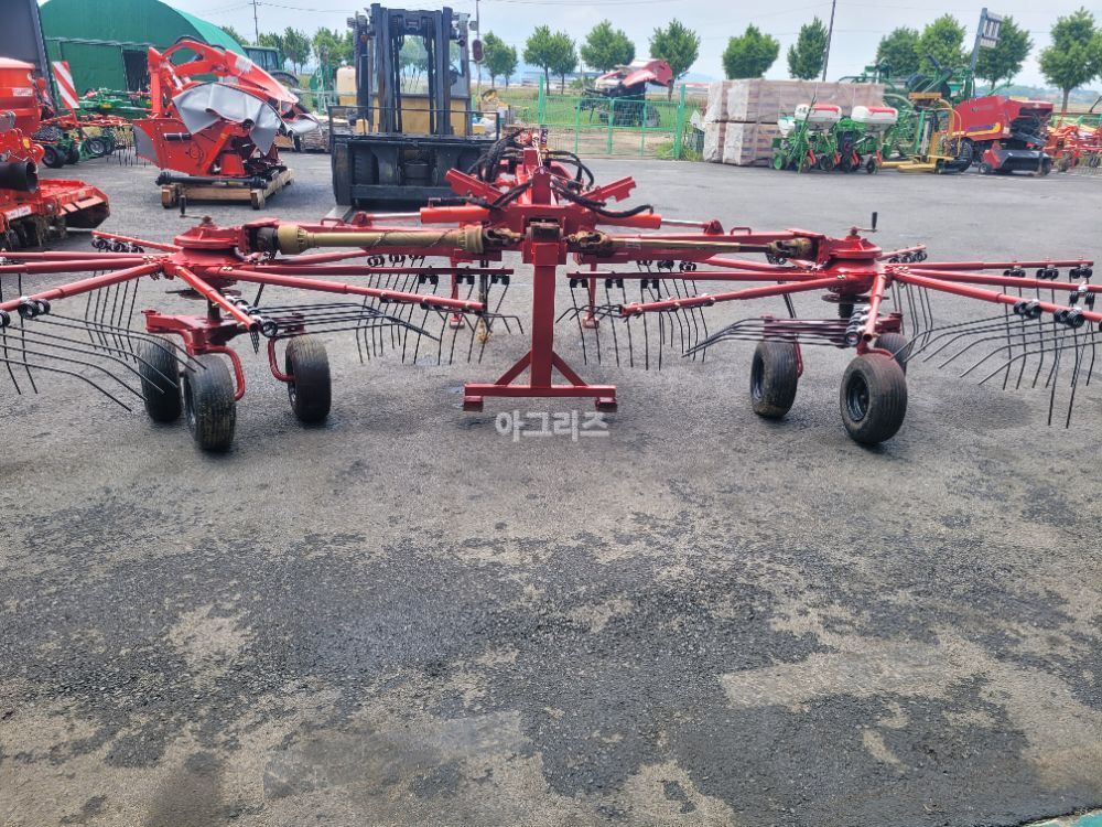  Rake AK600  뒤우측면