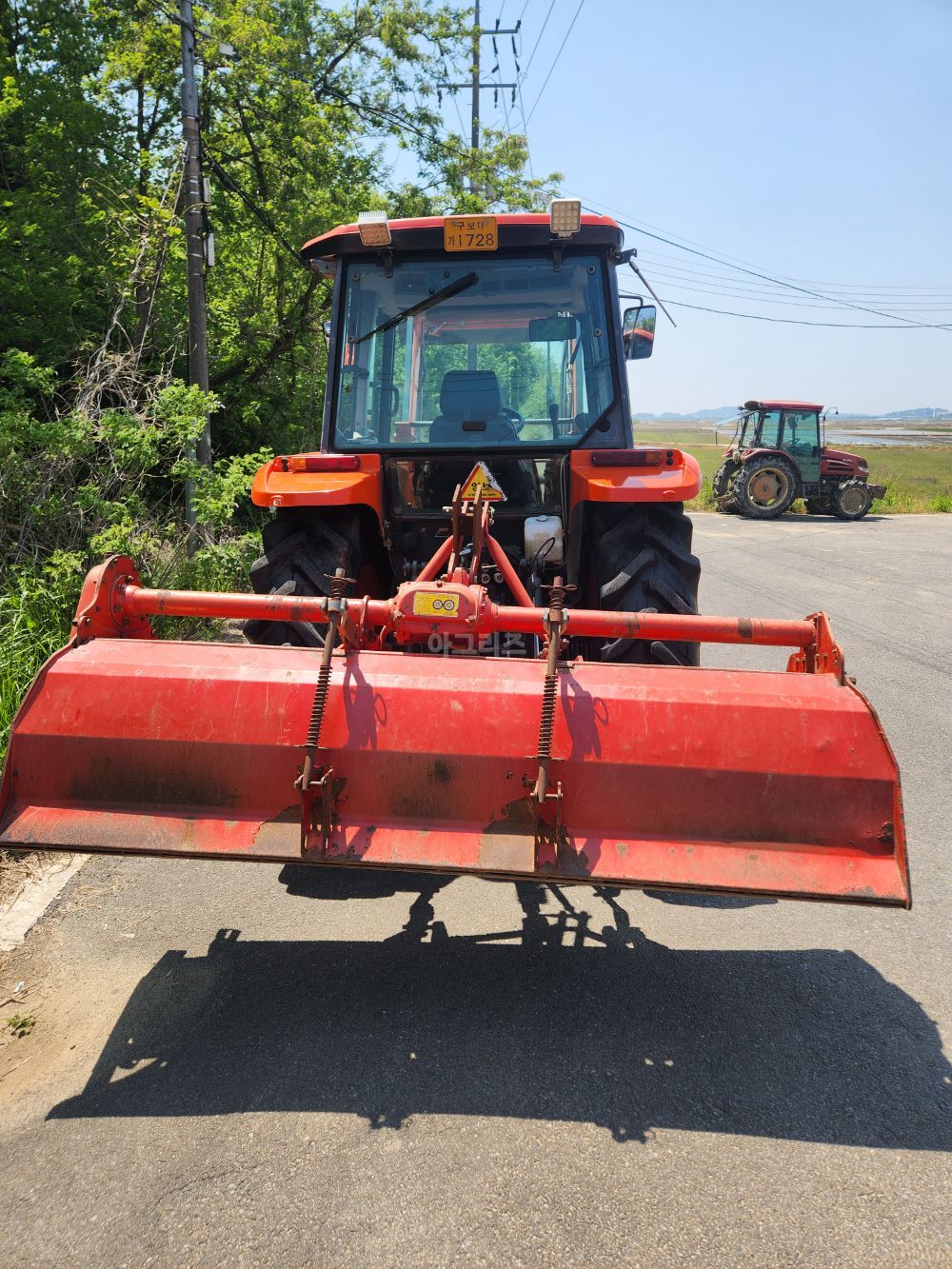 Kubota Tractor MZ553 (55hp) 뒤우측면