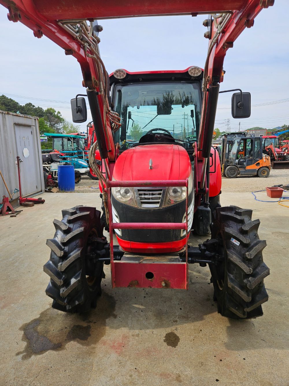 Kukje Tractor LUXEN60 (60hp) 뒤우측면