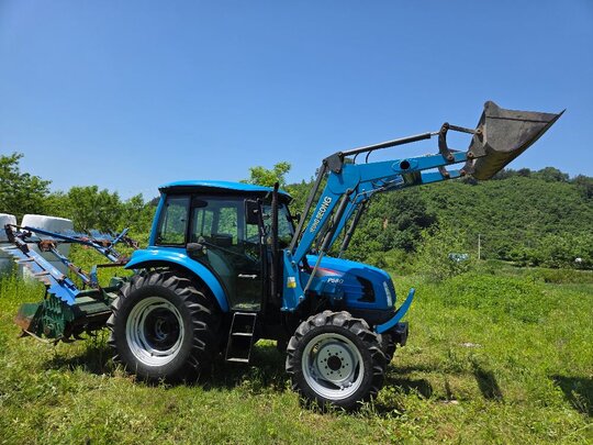 LS 트랙터 PS80 (80마력) 앞좌측면