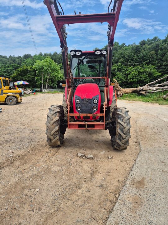 TYM Tractor TX803 (80hp) 앞좌측면