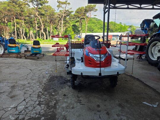 Daedong Rice transplanter ERP60D (6Rows) 앞좌측면