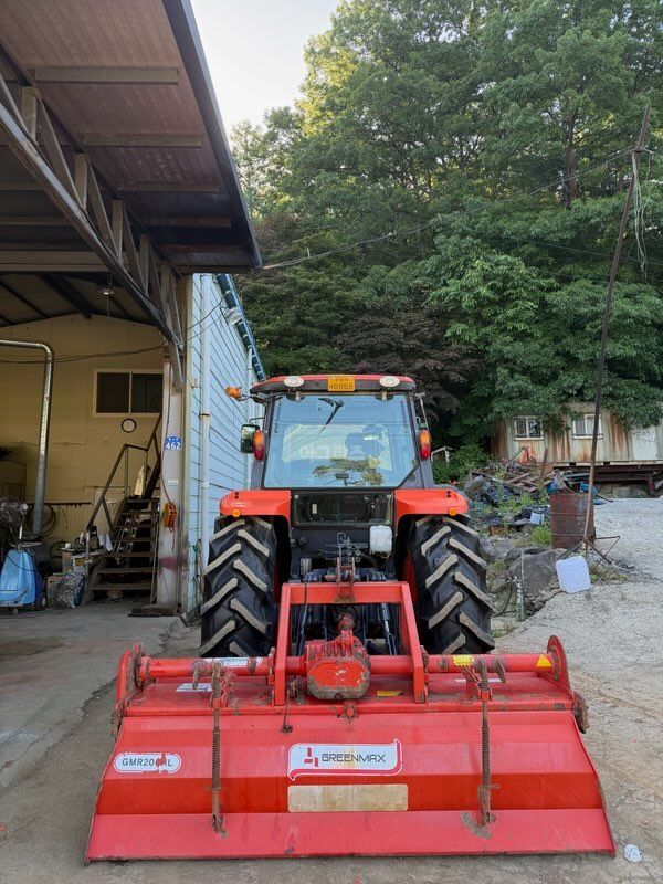 Kubota Tractor MZ757 (80hp) 뒤우측면