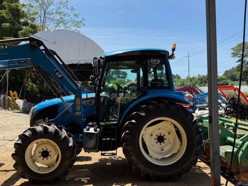 LS Tractor XP7102 (102hp) 뒤우측면