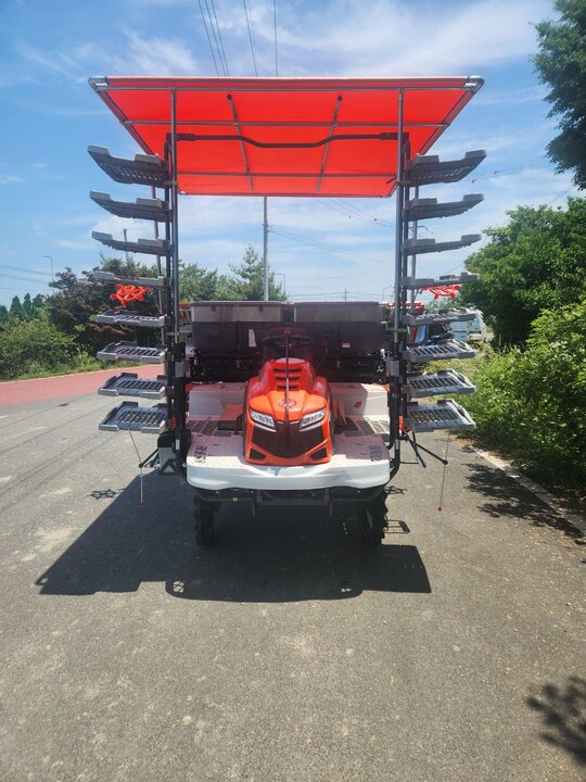 Kubota Rice transplanter KNW8SF (8Rows)