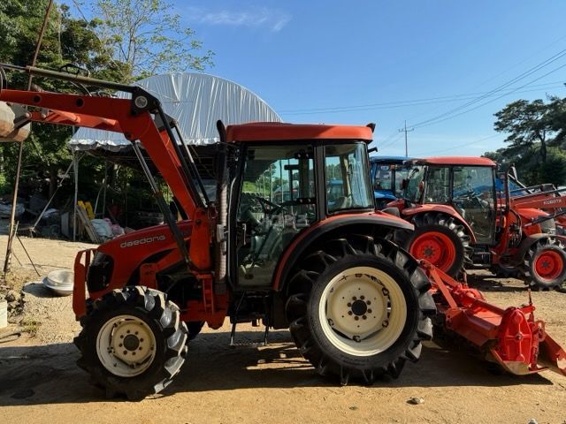 Daedong Tractor TS60 (60hp) 뒤우측면