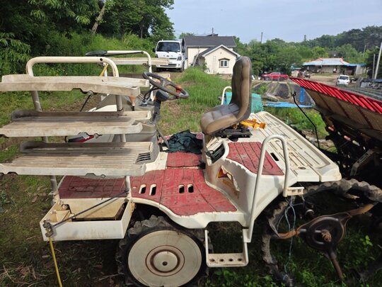 Yanmar Rice transplanter VP6 (6Rows)