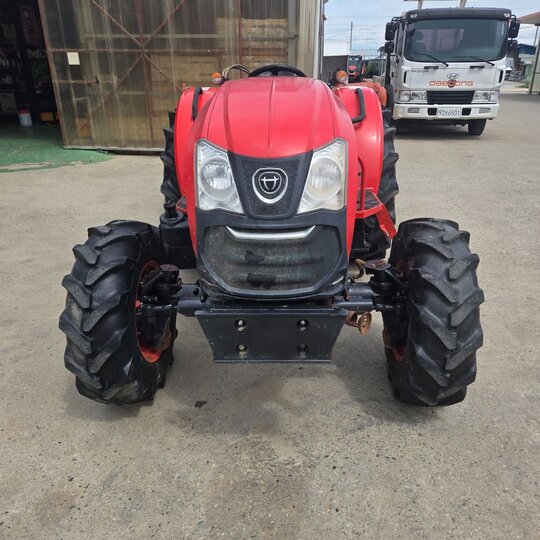 대동 트랙터 DK600 (58마력) 앞좌측면