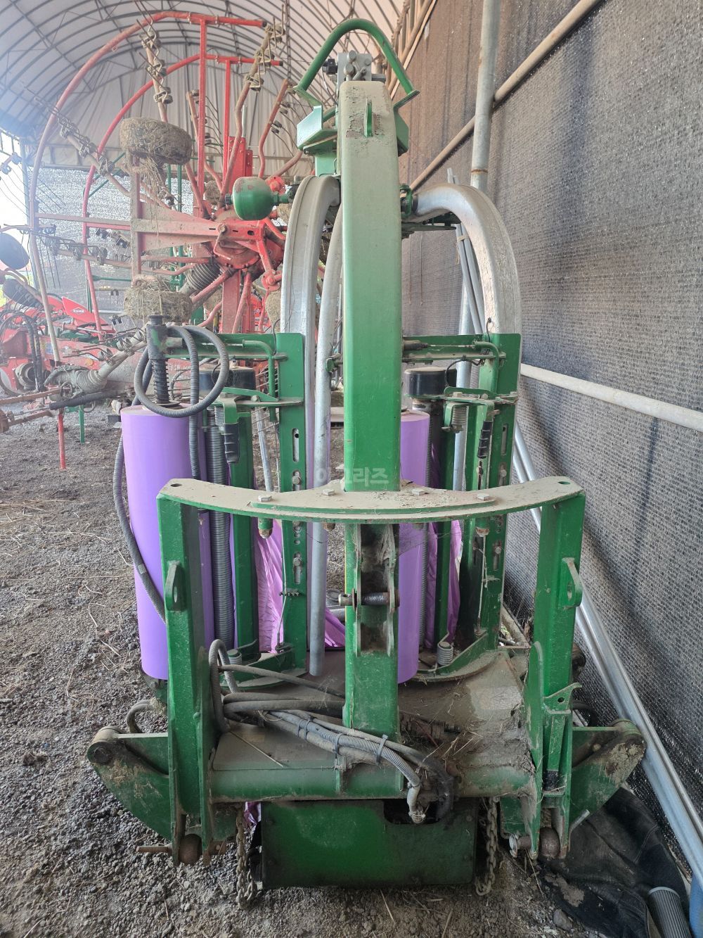  Bale Wrapper W2020  뒤우측면