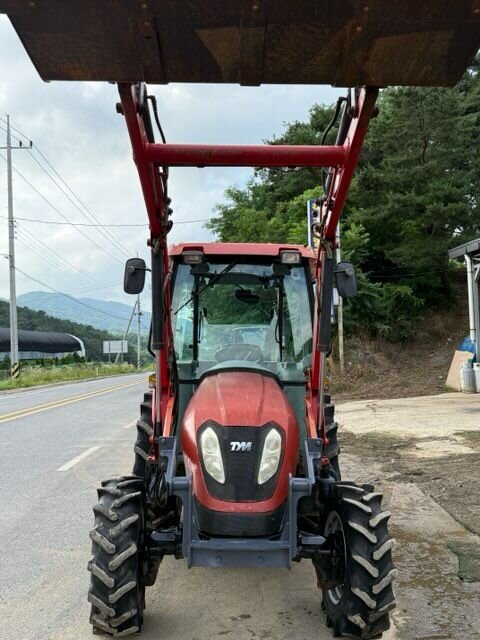 TYM 트랙터 T483 (48마력) 앞좌측면