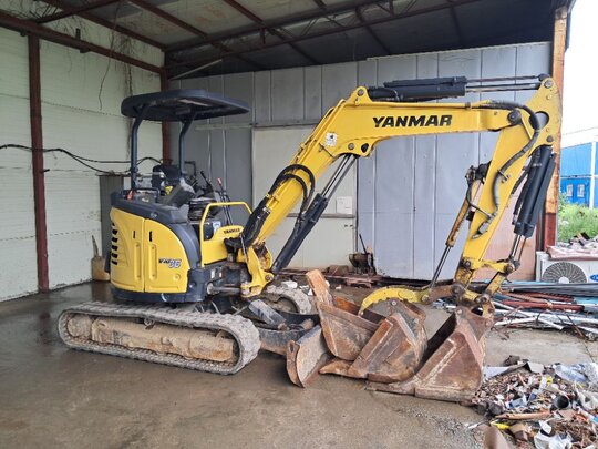 Yanmar Excavator VI035 (3.5톤) 앞좌측면