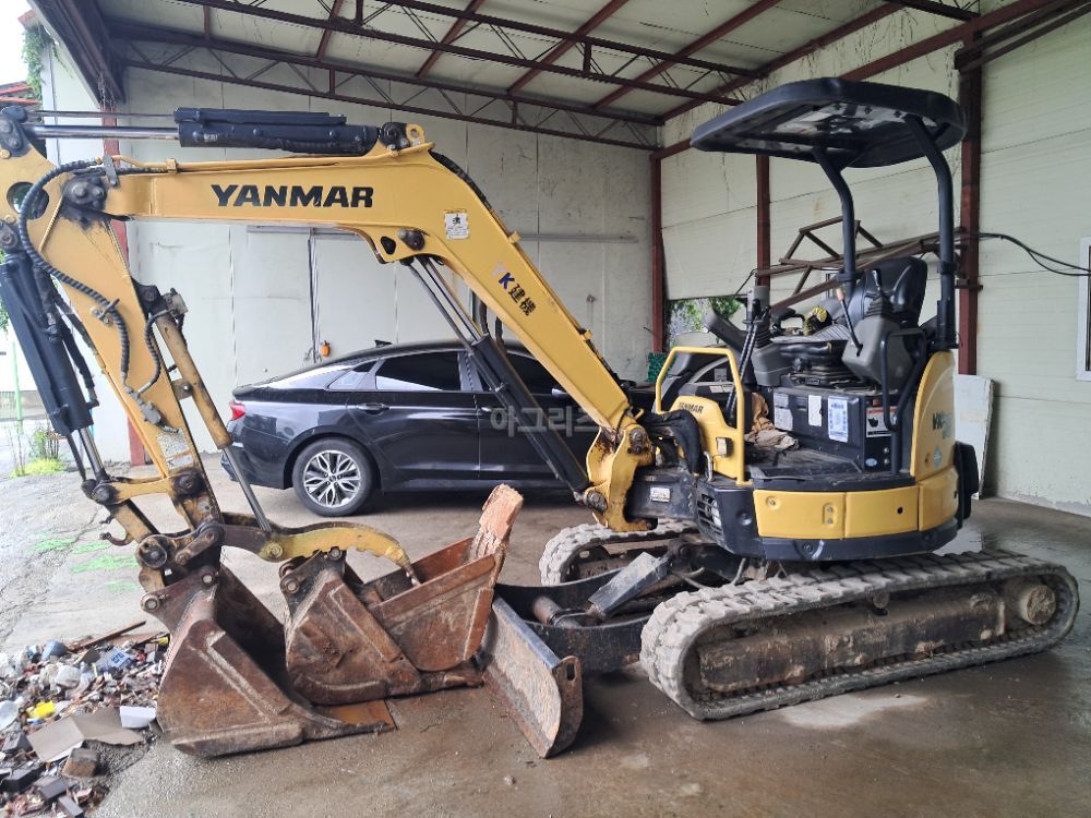 Yanmar Excavator VI035 (3.5톤) 뒤우측면
