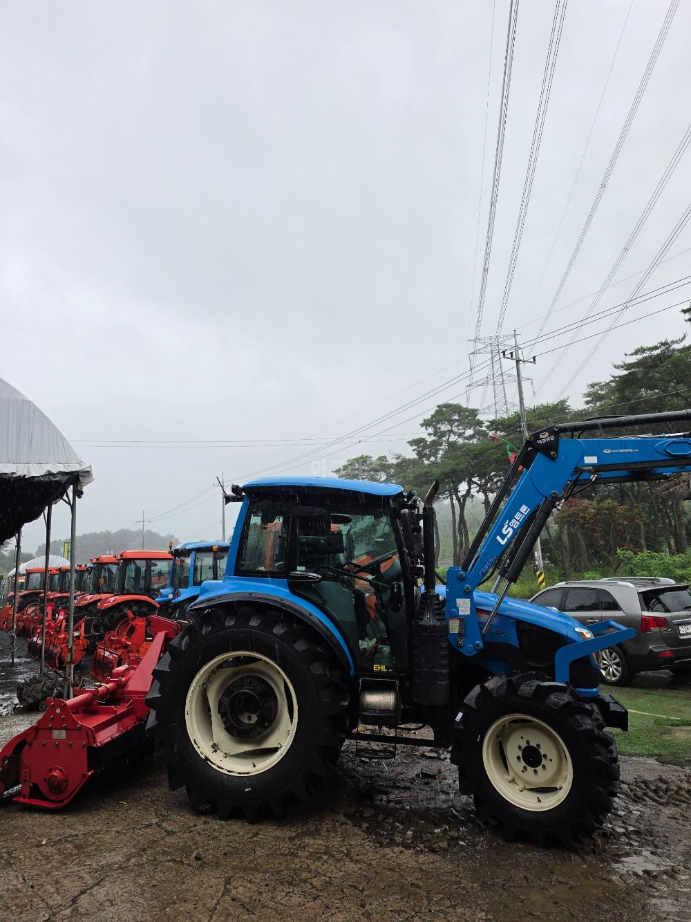 LS Tractor XP7115 (117hp) 뒤우측면