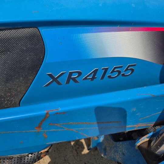 LS Tractor XR4155 (55.7hp) 앞좌측면