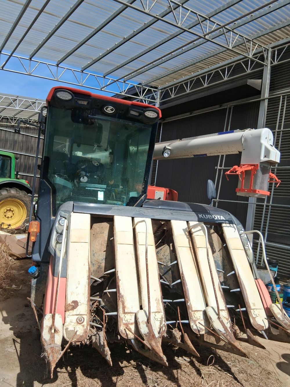 Kubota Combine Harvester ZR6130 (6Rows) 뒤우측면