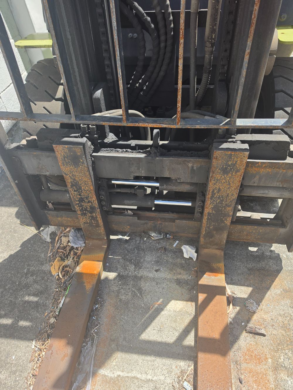 Clark Forklift GTS2.5E (2.5톤) 뒤우측면