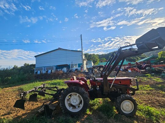 TYM 트랙터 TS3840 (38마력) 앞좌측면