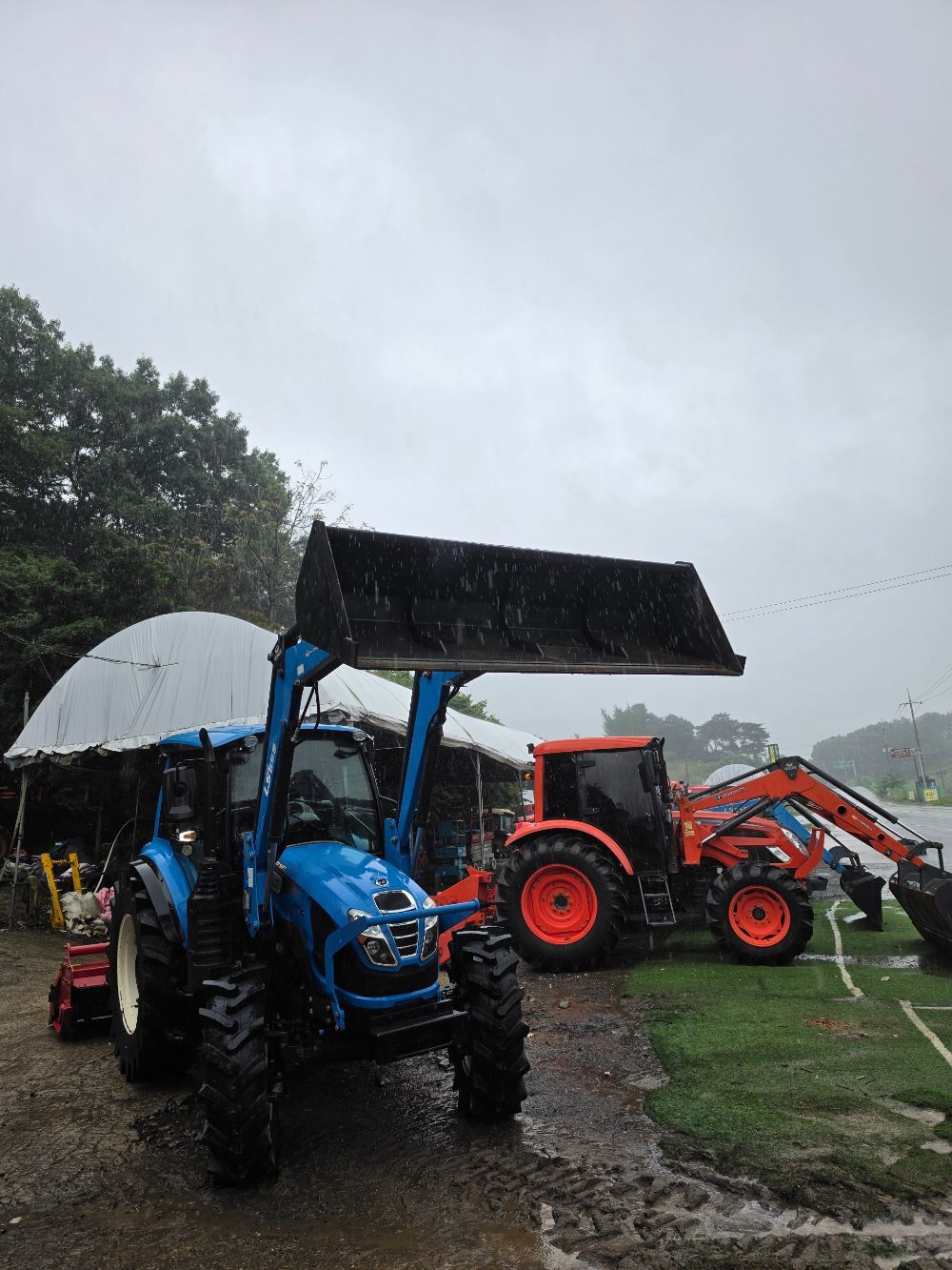 LS Tractor XP7115 (117hp) 뒤우측면