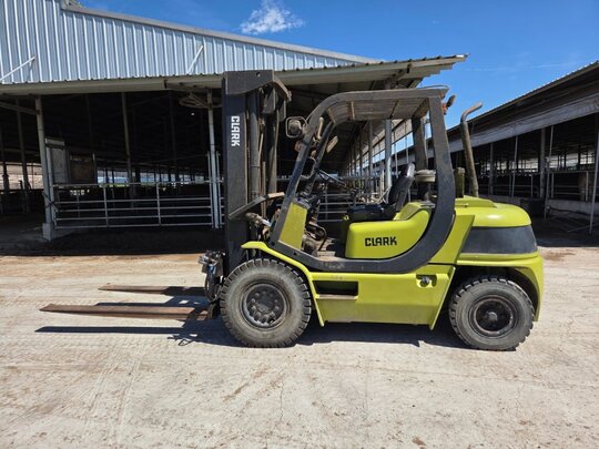  Forklift FX35D-2 (3.5톤) 앞좌측면