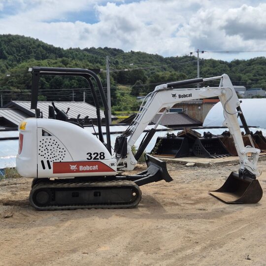  Excavator Bobcat 328 (2.8톤) 앞좌측면