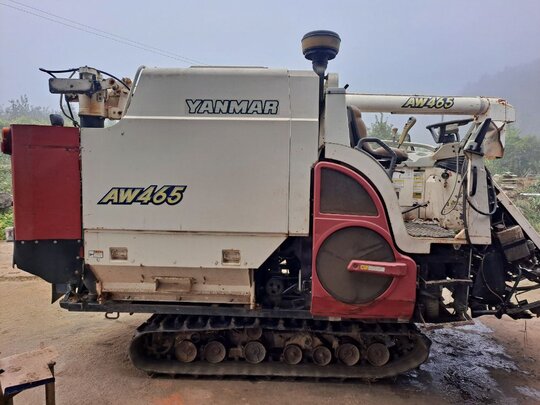 얀마 콤바인 AW465 (4조식) 앞좌측면