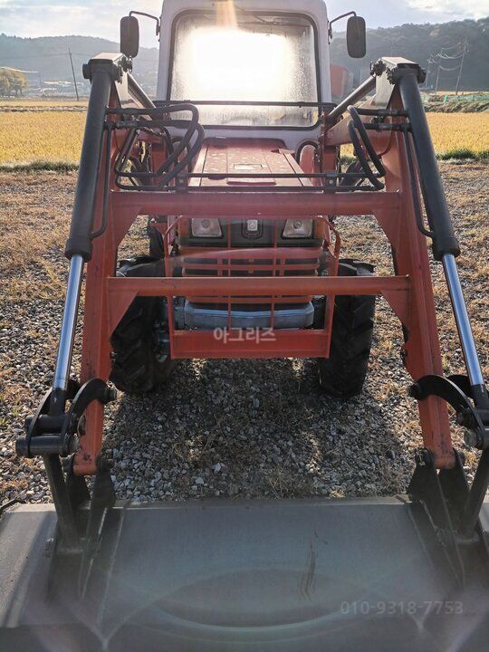 Daedong Tractor D4351 (43hp) 앞좌측면