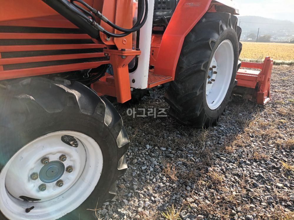 Daedong Tractor D4351 (43hp) 뒤우측면