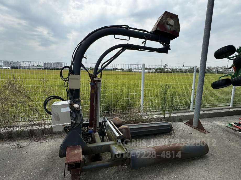  Bale Wrapper LW900A  측면