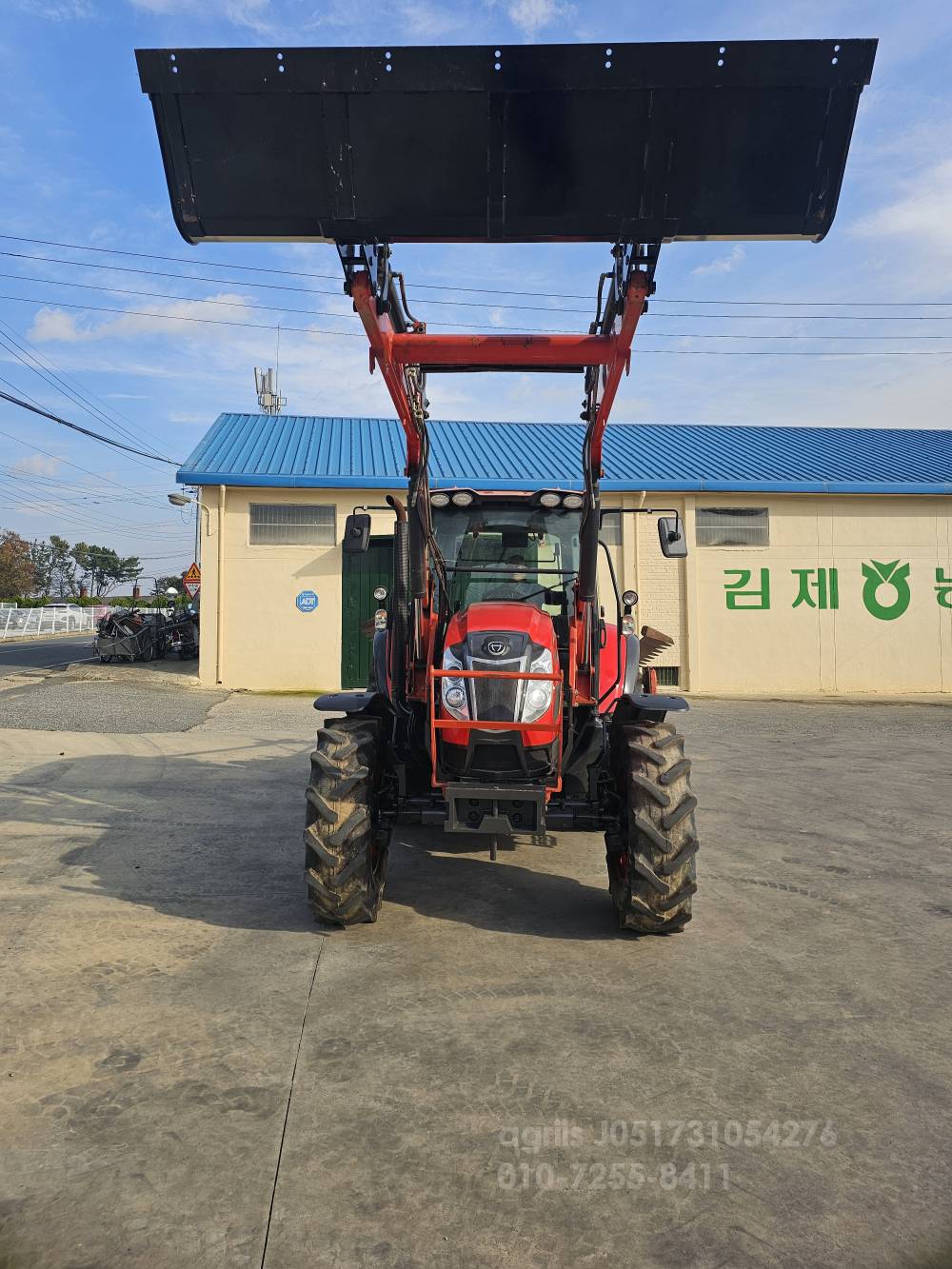 대동 트랙터 PX1300 (125마력) 앞좌측면