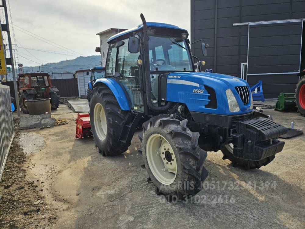 LS Tractor PS90 (88hp) 앞좌측면