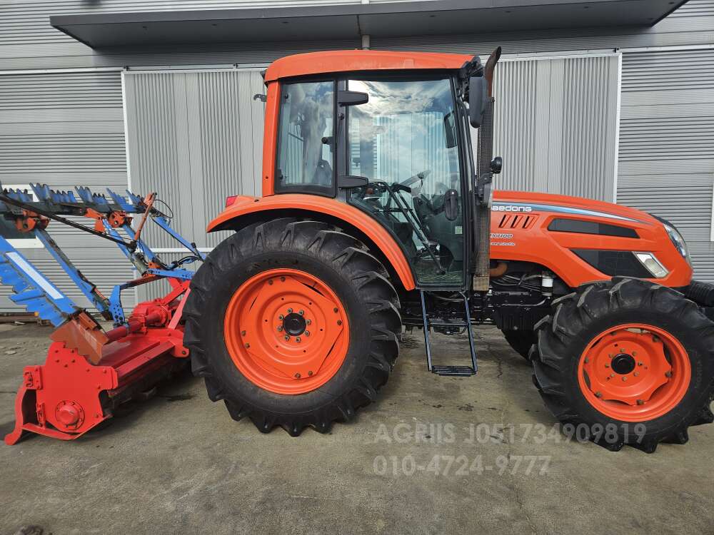 Daedong Tractor PX1100 (110hp) 뒤우측면