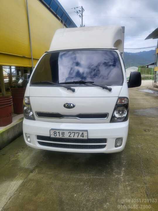  1톤 봉고 탑차 -  앞좌측면