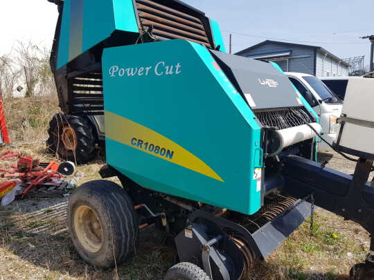  Round Baler CR1080  앞좌측면