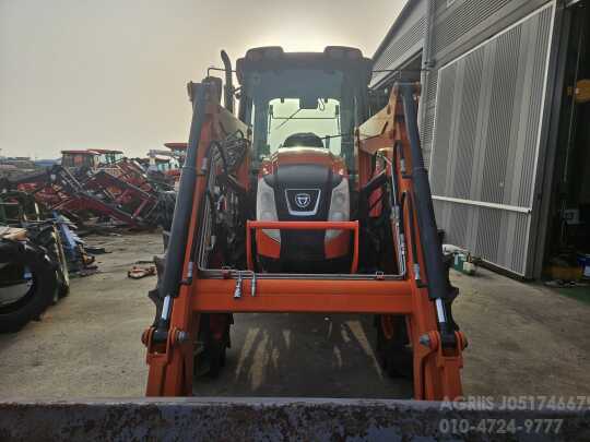 대동 트랙터 PX1000 (100마력) 앞좌측면