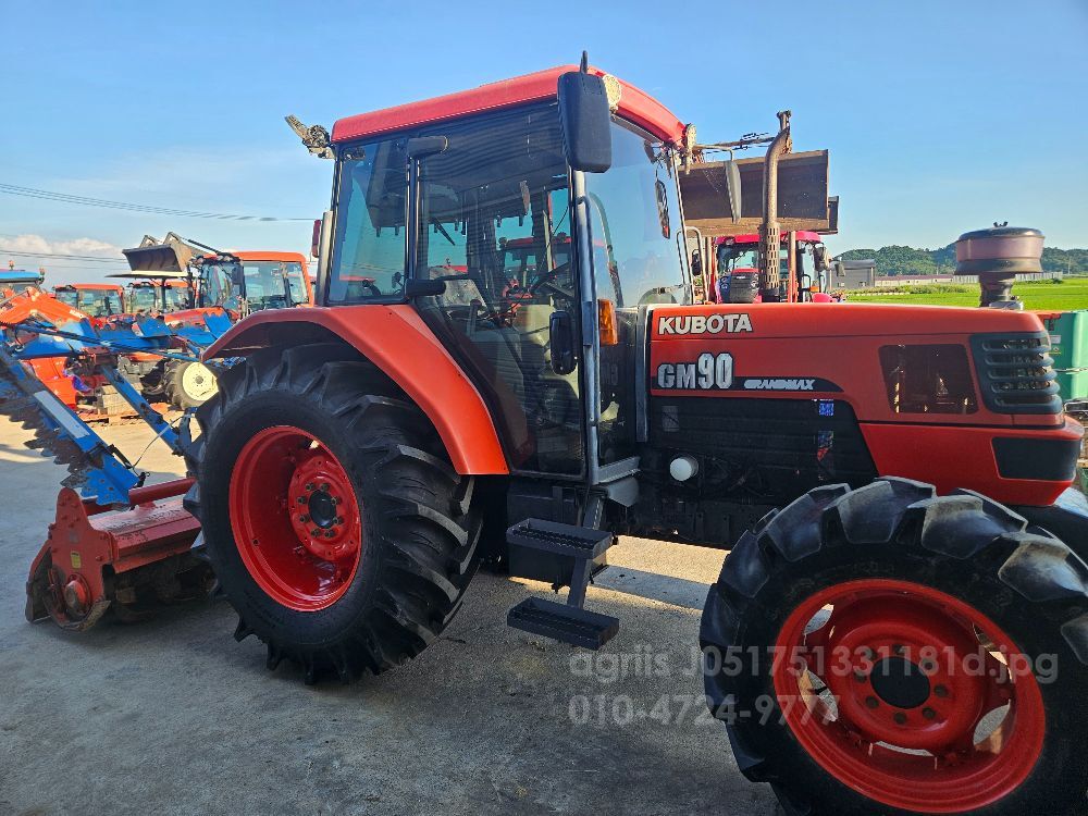 Kubota Tractor GM90 (90hp) 뒤우측면