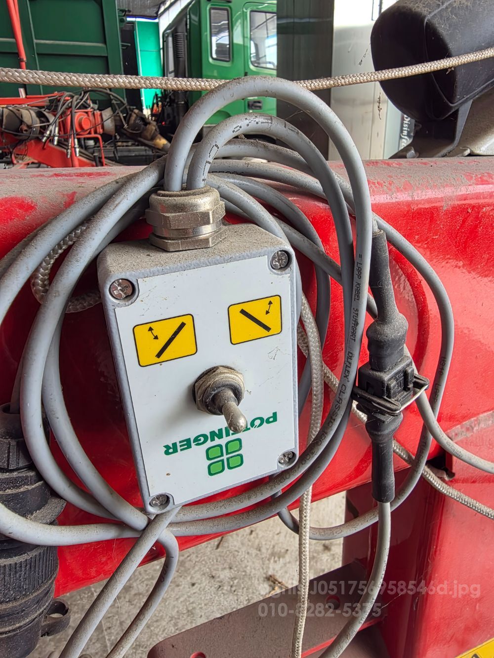  Rake 레이크  뒤우측면