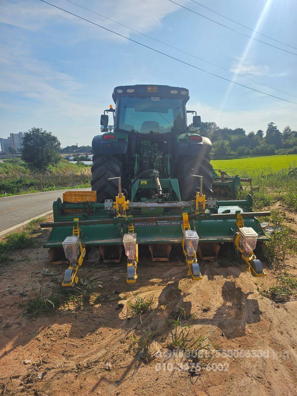 JohnDeere Tractor 6155R (155hp) 뒤우측면