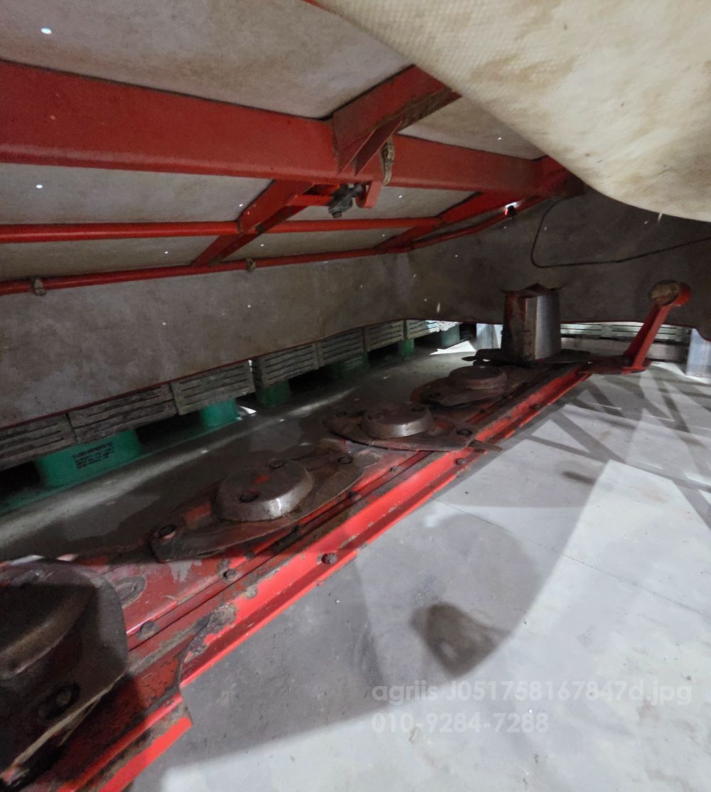  Disc Mower 디스크모아  뒤우측면